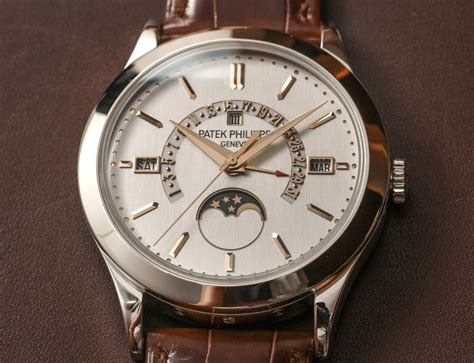 Patek Philippe Perpetual Calendar 5496P Luxury Watch Review